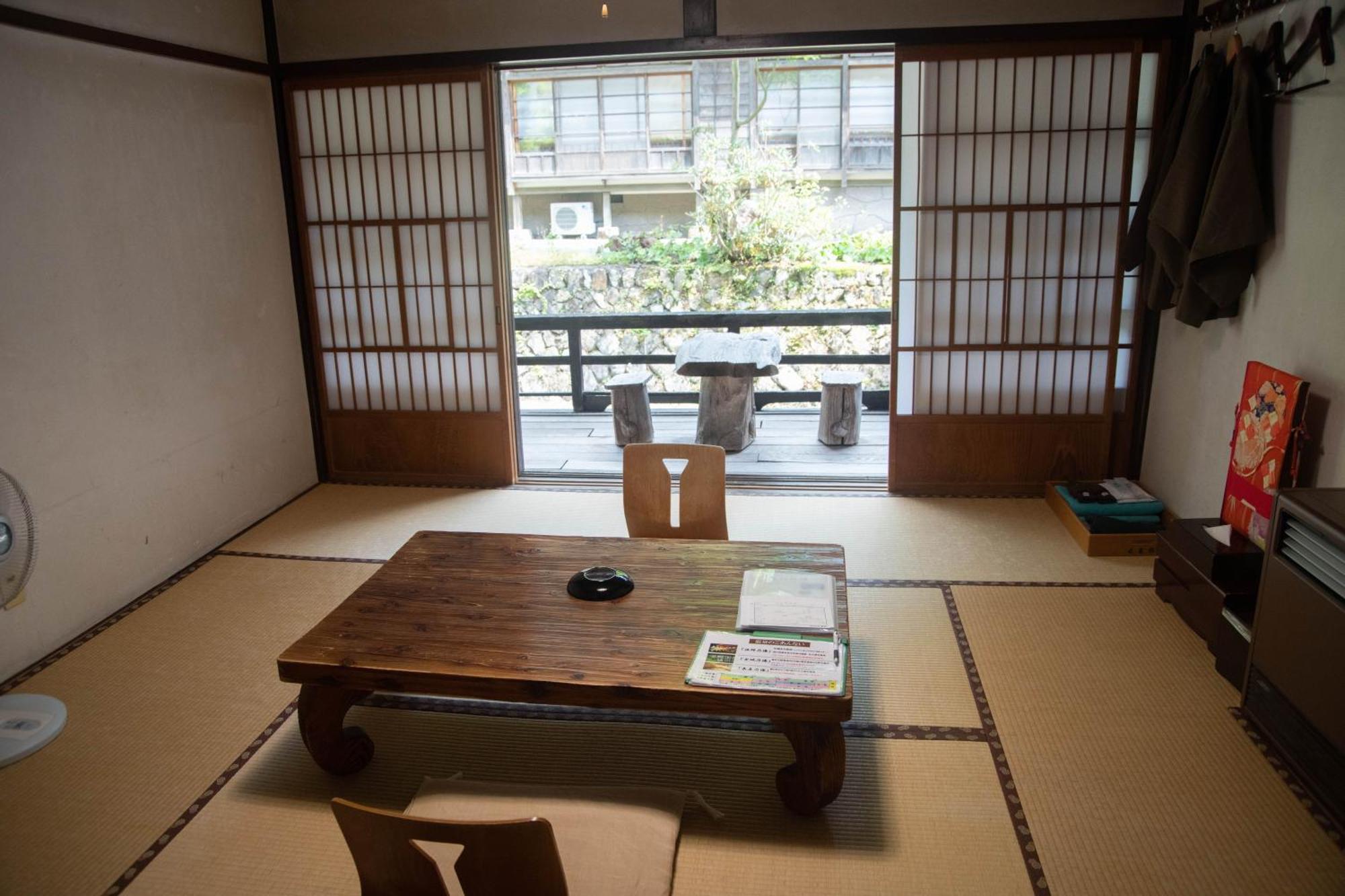 Houshi Onsen Chojukan Minakami Esterno foto
