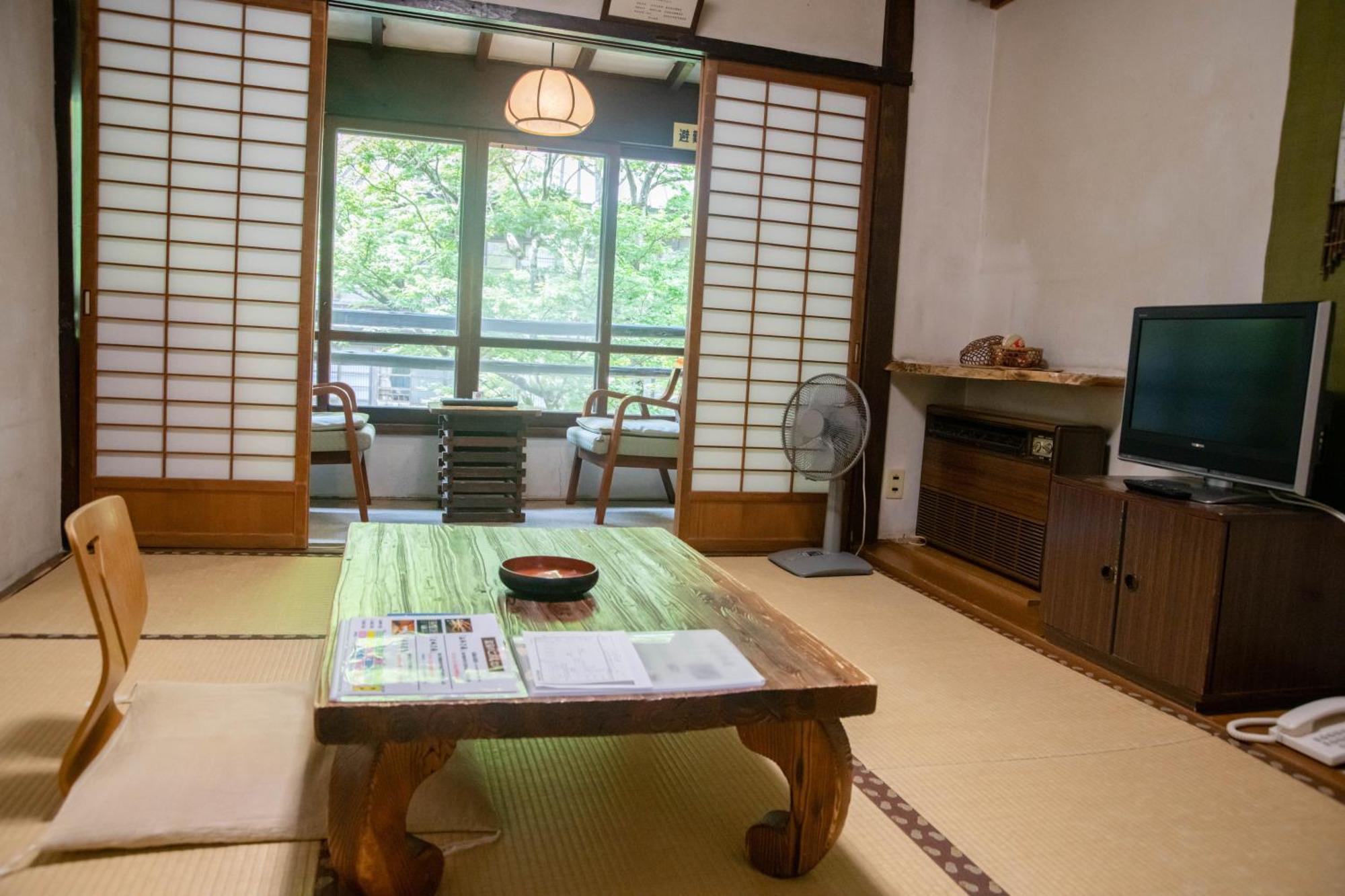 Houshi Onsen Chojukan Minakami Esterno foto